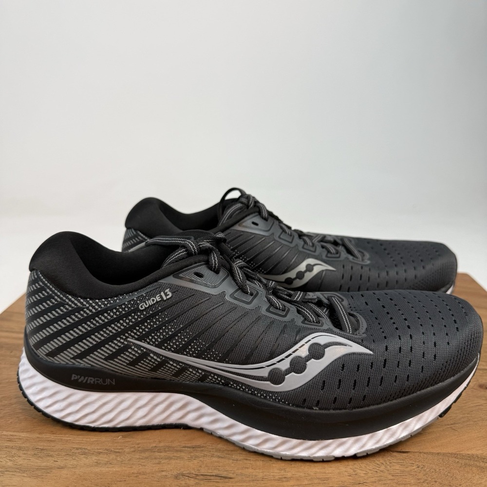 New NIB Mens Saucony Guide 13 Black Athletic Running Shoes Sneakers Size 7 M